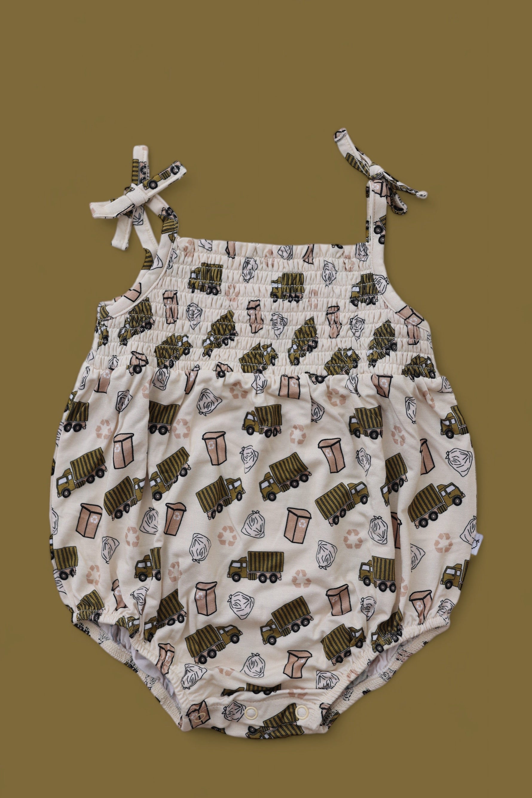 DREAM BIG LITTLE CO GOOD OL' GARBAGE DREAM BUBBLE ROMPEREveretts Place