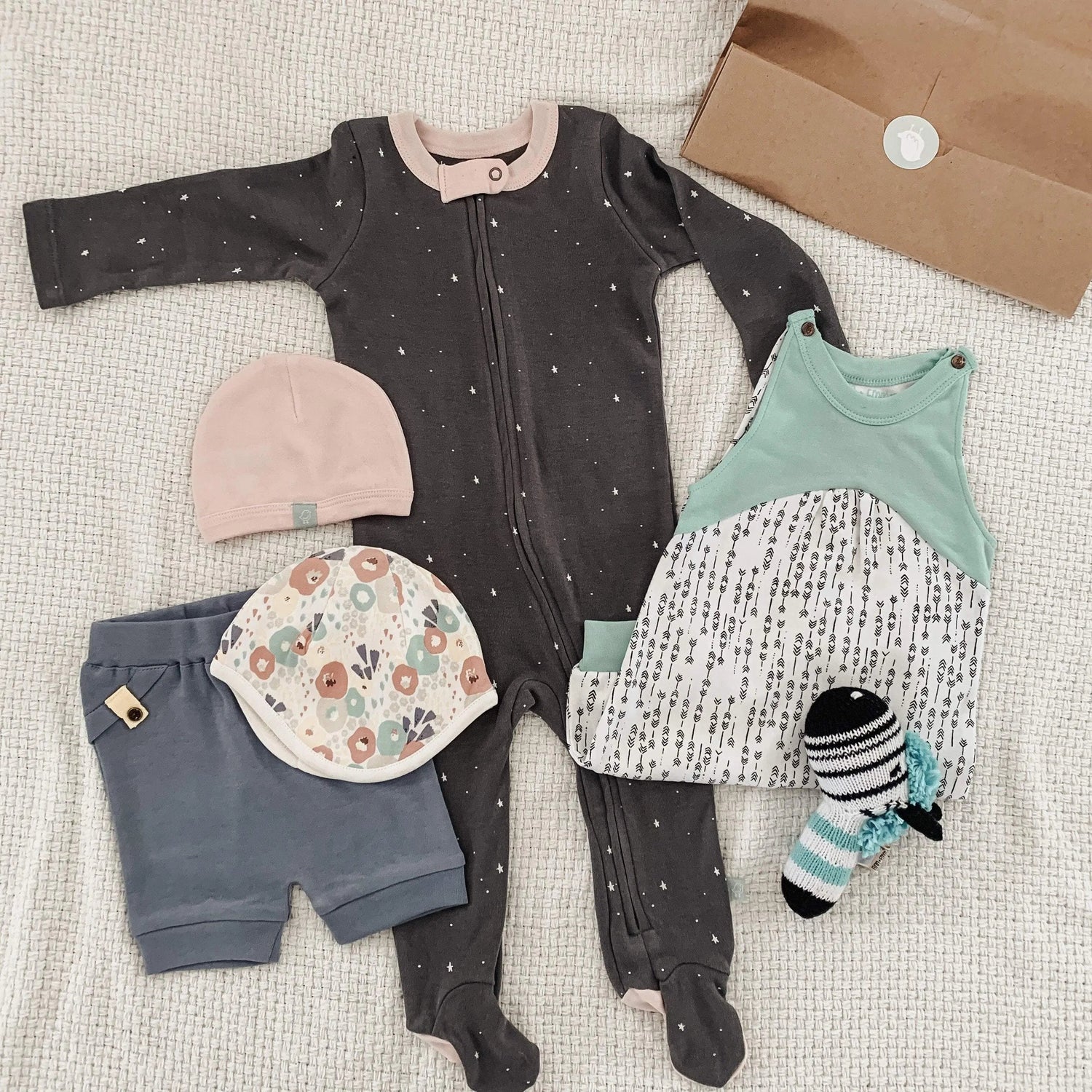 Finn + Emma grab bag GIRL - 