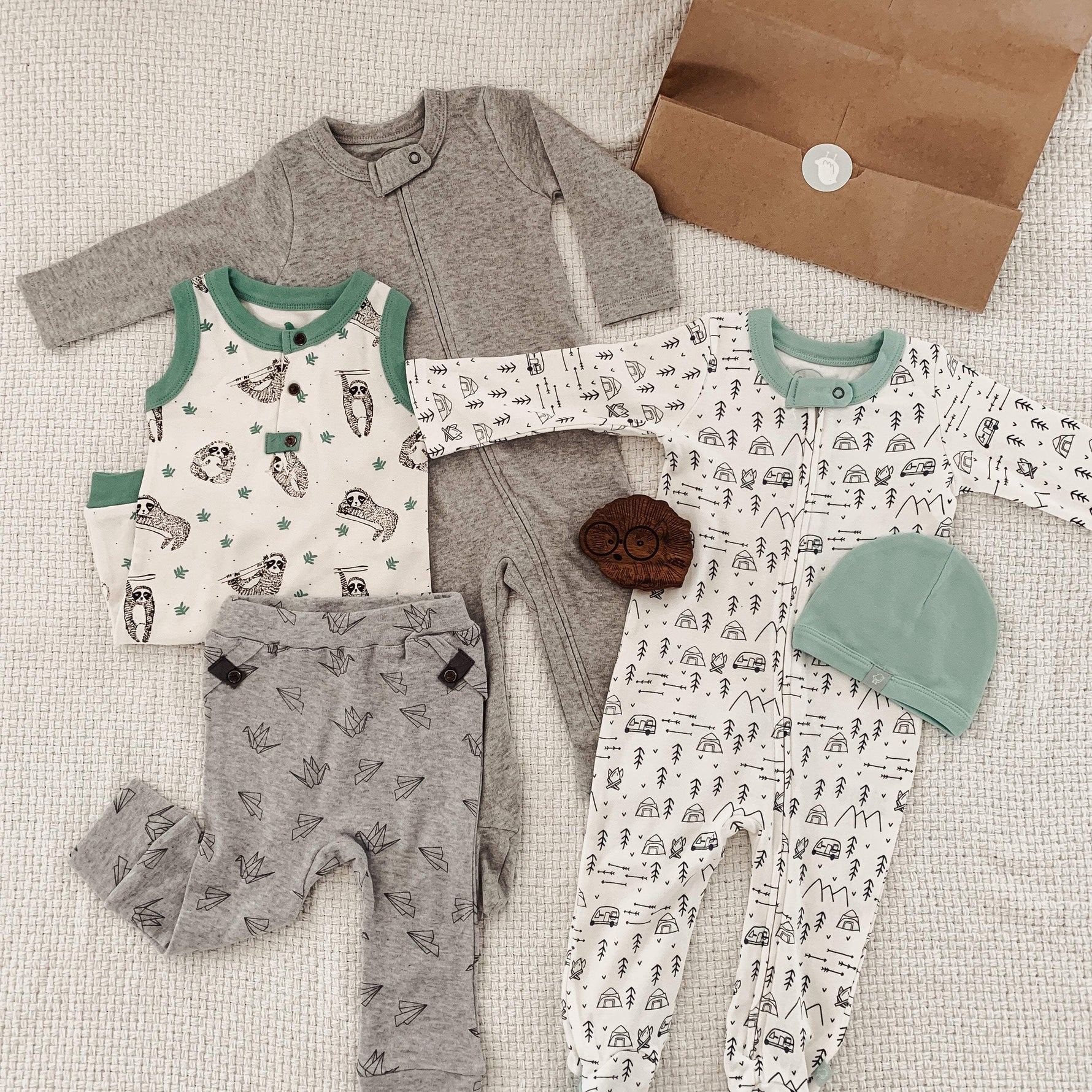 Finn + Emma grab bag NEUTRAL - 