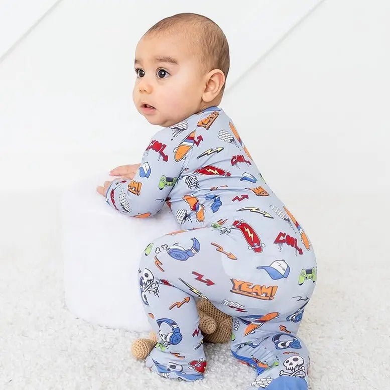 Bestaroo Graffiti Print Bamboo Footie With Two Way Zipper And Fold Over Mittens - 