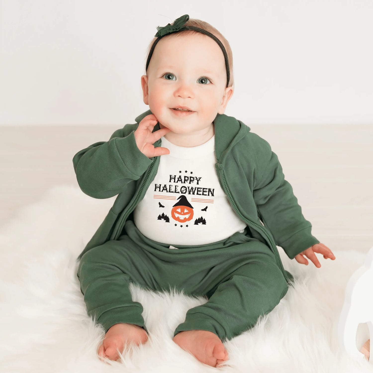 Finn + Emma graphic bodysuit | halloween pumpkin - 