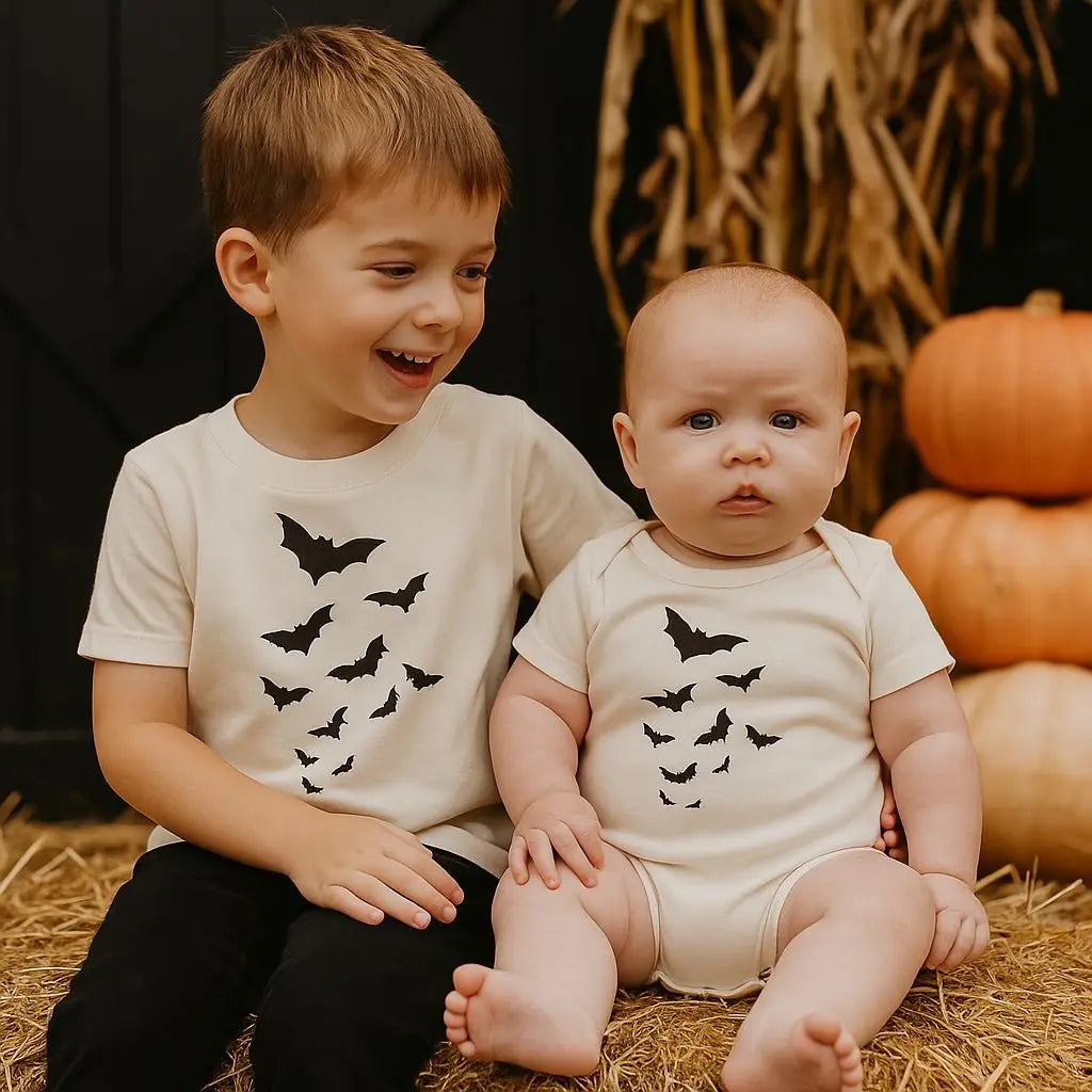 Finn + Emma graphic tee | bats - 