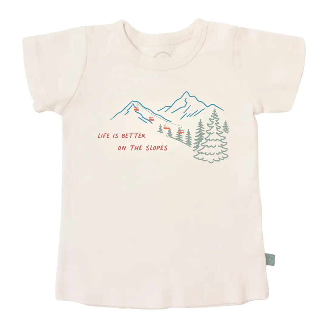 Finn + Emma graphic tee | on the slopes - 