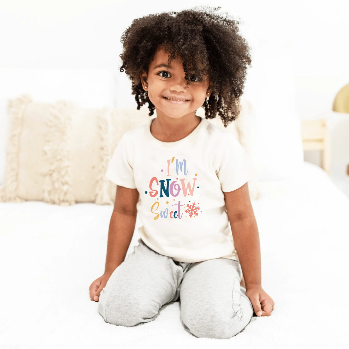 Finn + Emma graphic tee | snow sweet - 