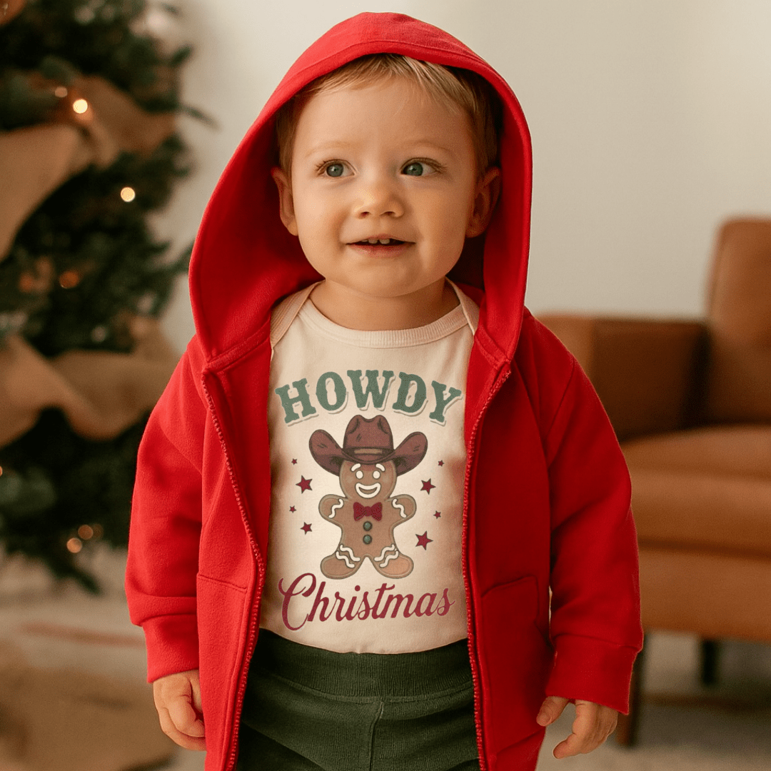 Finn + Emma graphic tee | howdy gingerbread christmas - 
