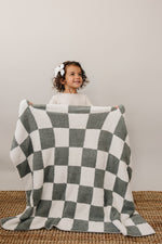 Mebie Baby Green Checkered Plush Blanket - 