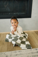 Mebie Baby Green Checkered Plush Blanket - 
