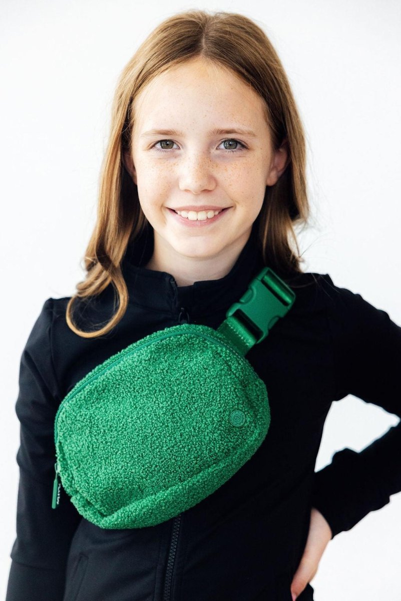 Mila & Rose ® Green Fleece Belt Bag - 