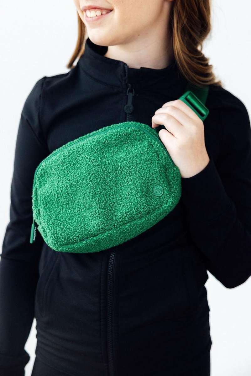 Mila & Rose ® Green Fleece Belt Bag - 