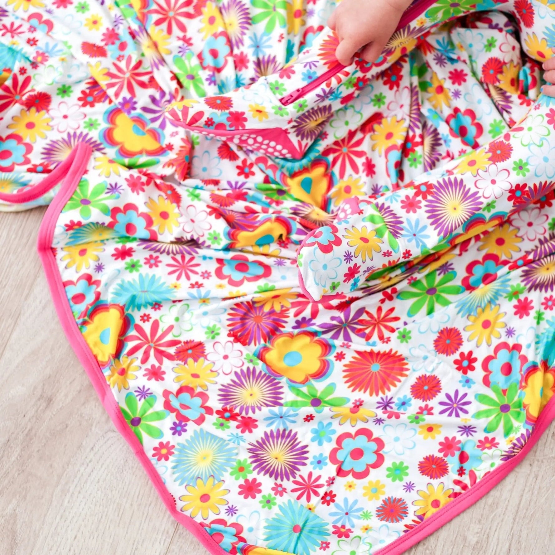 Bestaroo Groovy Bloom Swaddle - 