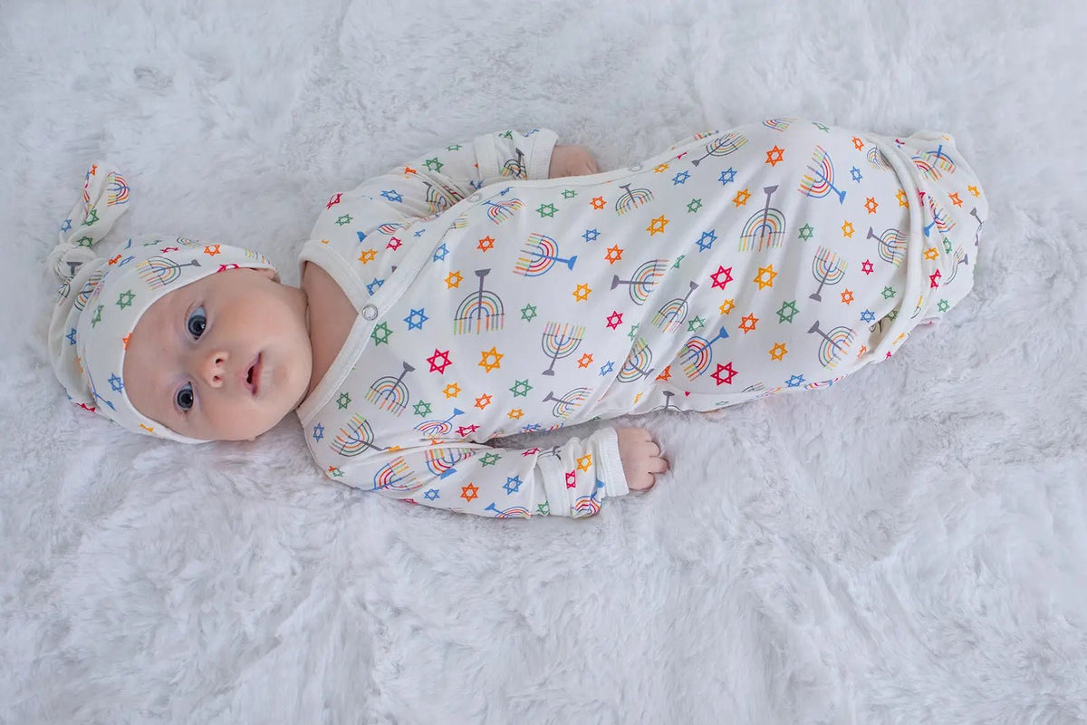 Bestaroo Happy Hanukkah Baby Gown And Hat Set In Soft Bamboo With Mittens - 