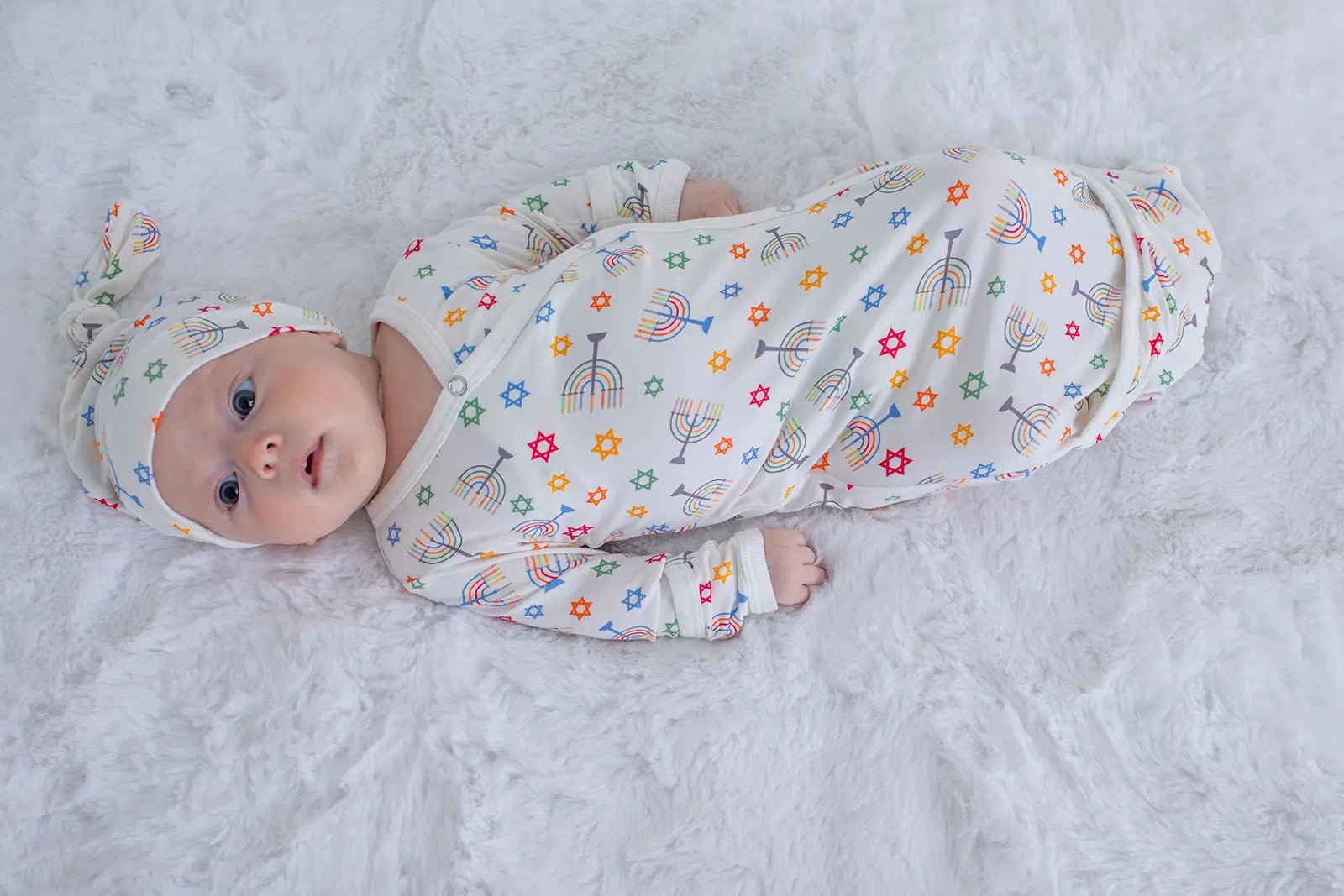 Bestaroo Happy Hanukkah Baby Gown And Hat Set In Soft Bamboo With Mittens - 