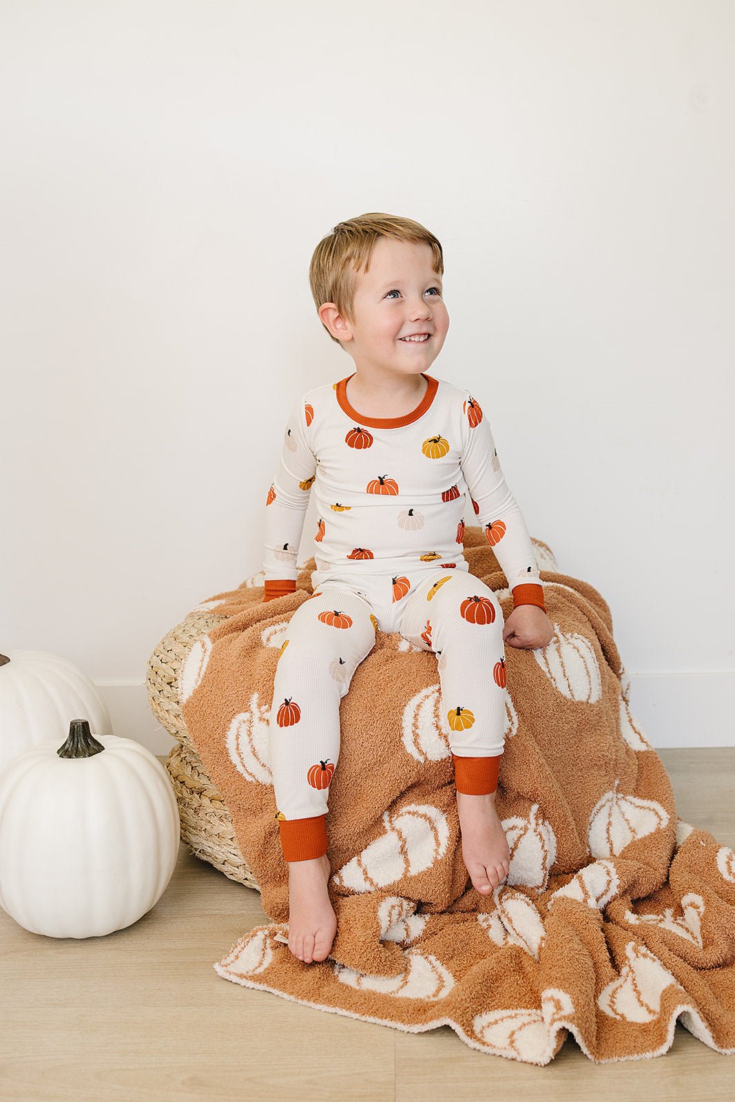 Mebie Baby Harvest Bamboo Cozy Set Halloween Pumpkin Print For Babies And Kids - 