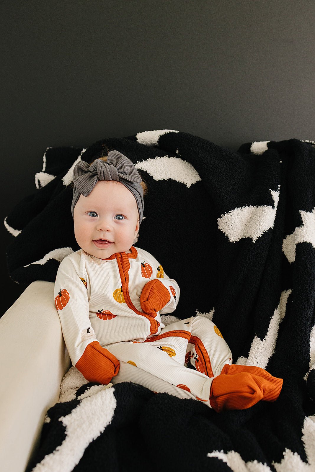 Mebie Baby Harvest Bamboo Zipper Sleepwear For Babies Pumpkin Print 0 - 18 Months Mebie Baby - 