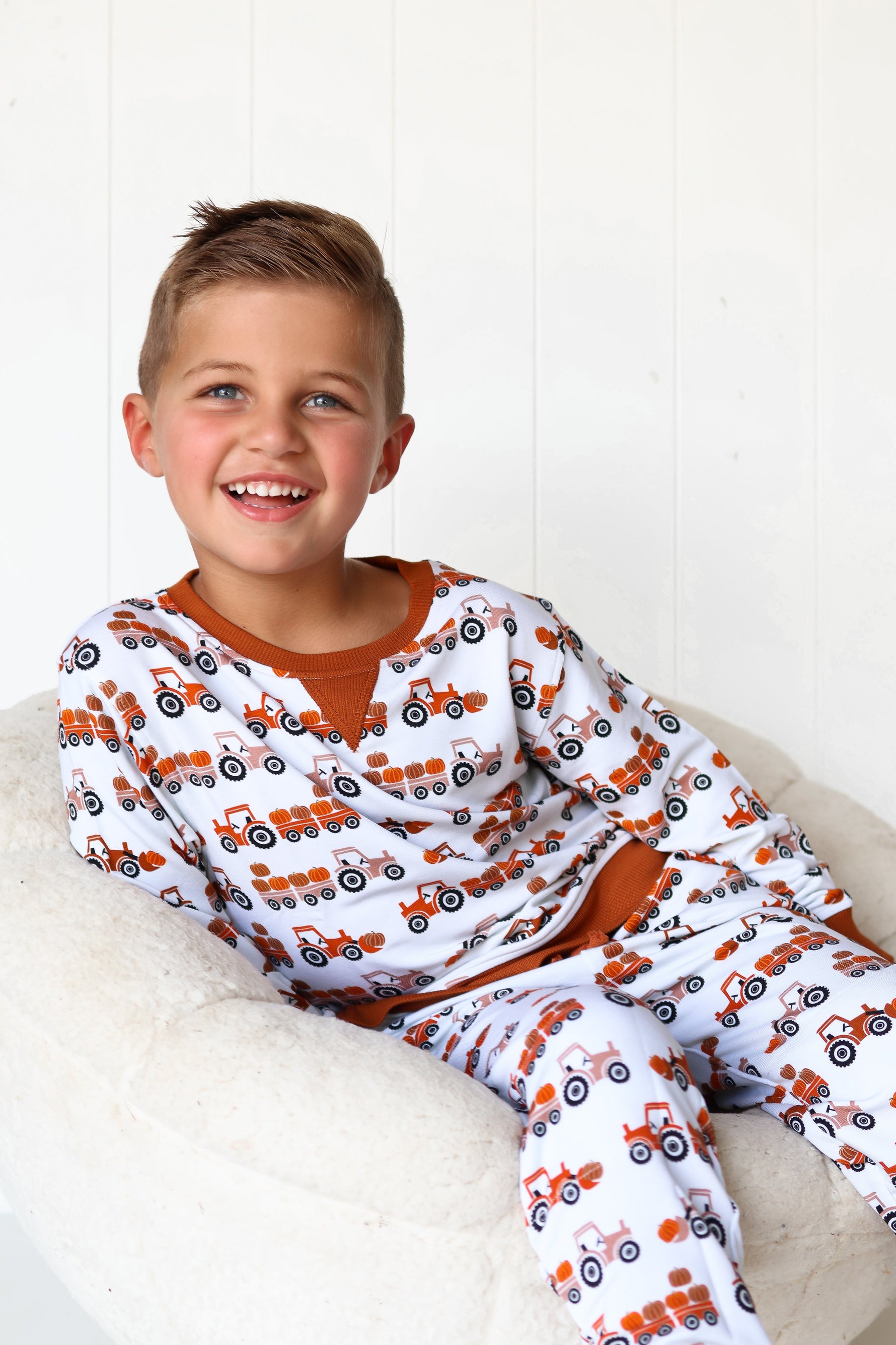 DREAM BIG LITTLE CO HAY PUMPKIN DREAM JOGGEREveretts Place