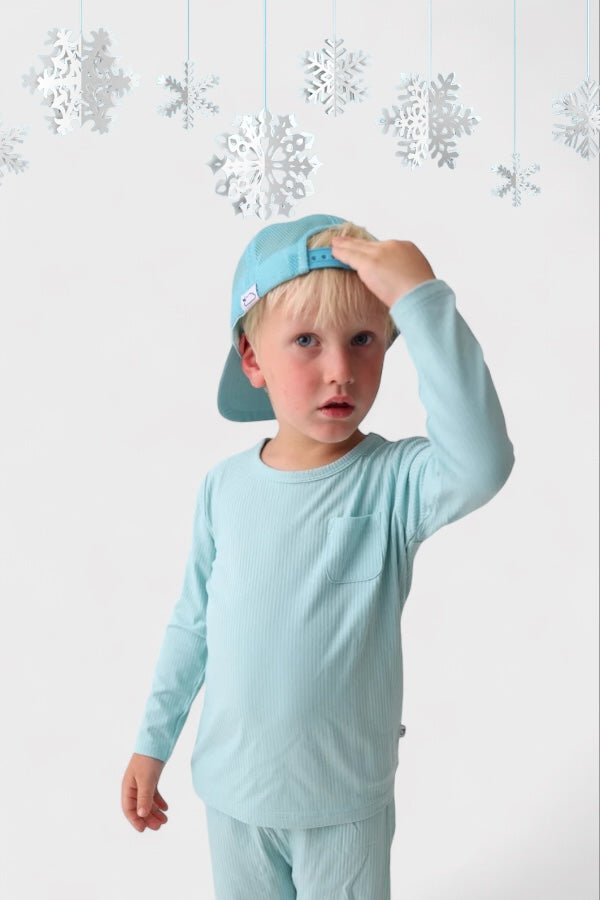 DREAM BIG LITTLE CO HAZY BLUE RIB DREAM POCKET TEEEveretts Place