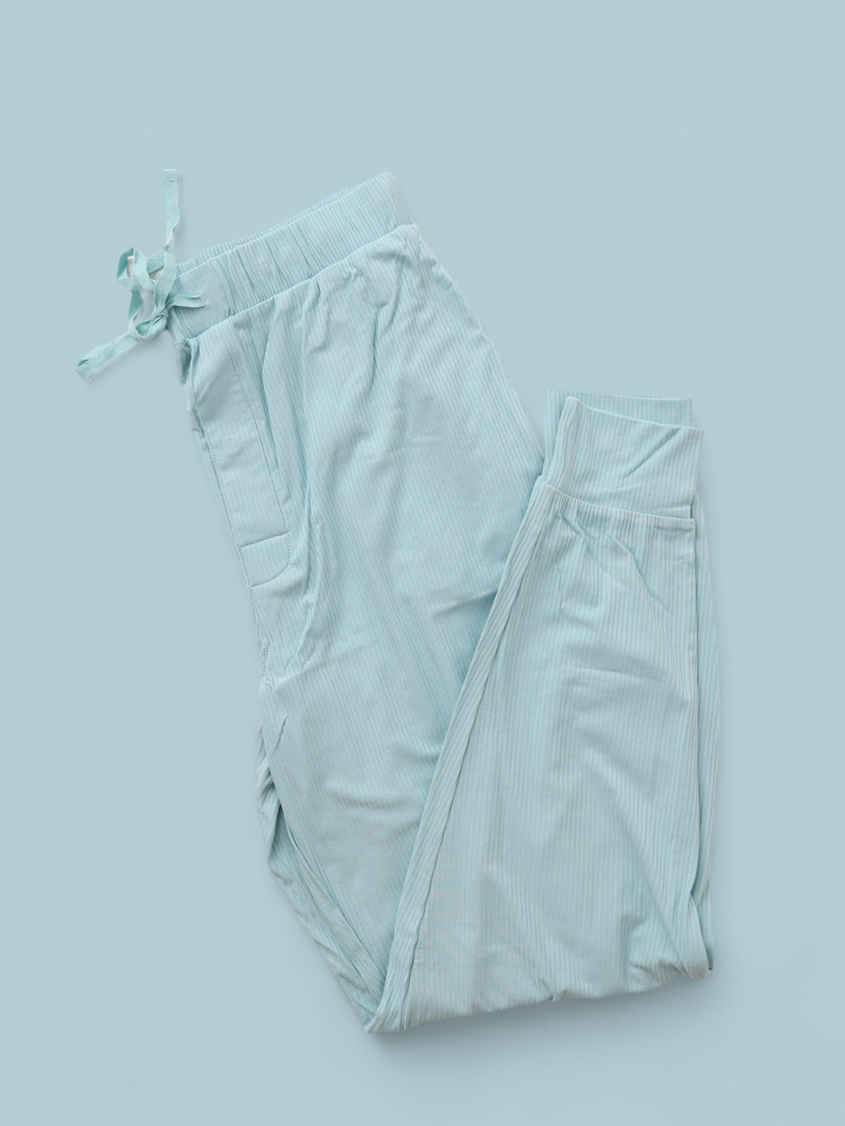 DREAM BIG LITTLE CO HAZY BLUE RIB MEN'S DREAM JOGGER PANTEveretts Place