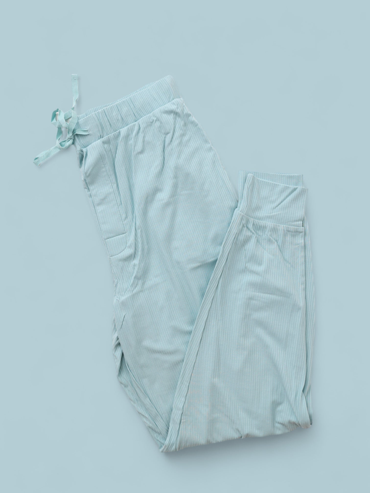DREAM BIG LITTLE CO HAZY BLUE RIB MEN'S DREAM JOGGER PANTEveretts Place