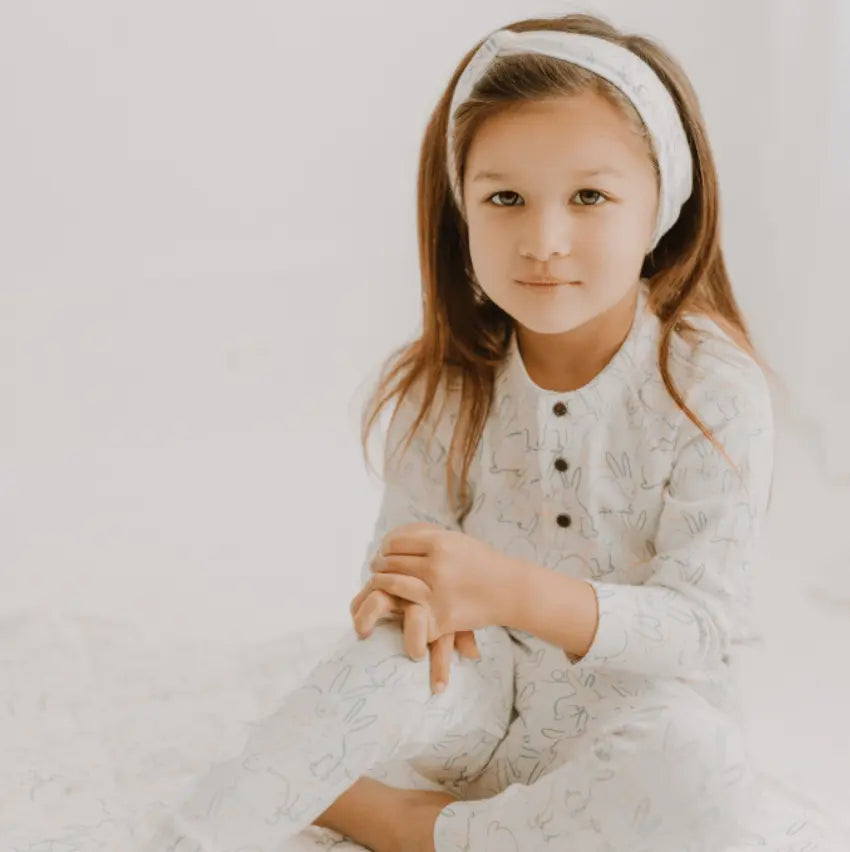 Finn + Emma Henley | bunnies - 