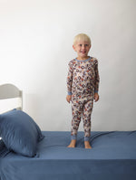 DREAM BIG LITTLE CO HITTIN' THE HAY DREAM SETEveretts Place
