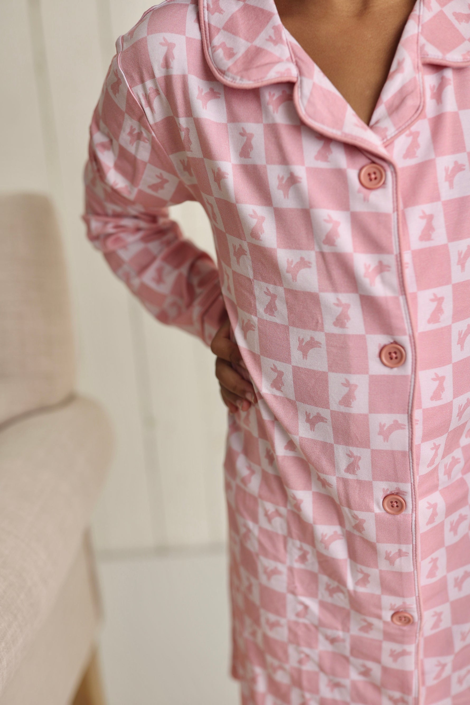 DREAM BIG LITTLE CO HOPPITY BLUSH CHECKERS GIRL'S DREAM GOWNEveretts Place