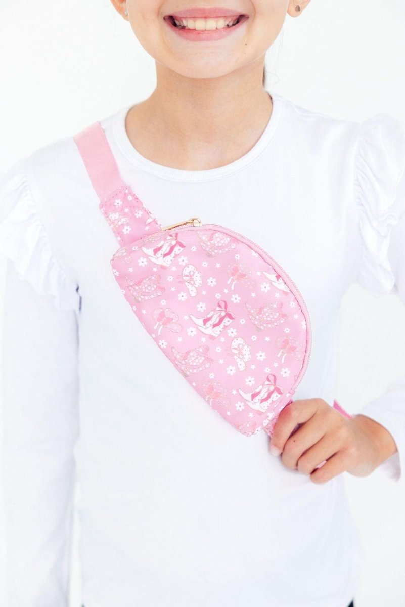Mila & Rose ® Howdy Belt Bag - 