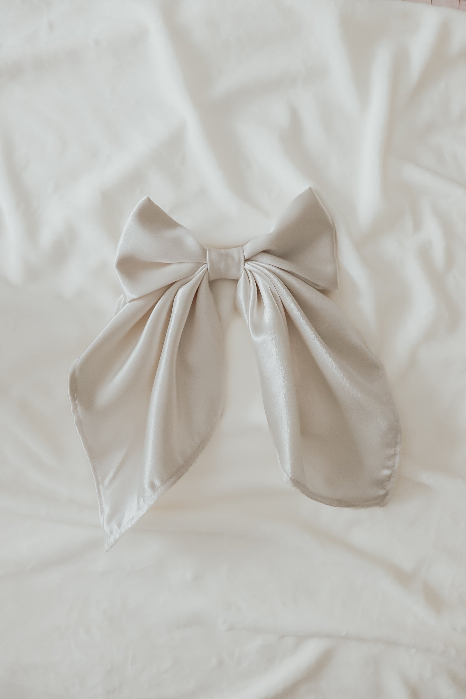 Ivorie Holiday Luxury Large Bow Clip - White, Textile, Satin, Pink, Silk | Everetts Place