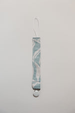 Little Mae & Co Jewel Palm Pacifier ClipEveretts Place