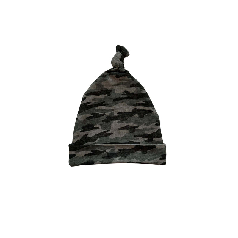 Camo knot hat for newborns, soft bamboo fabric.