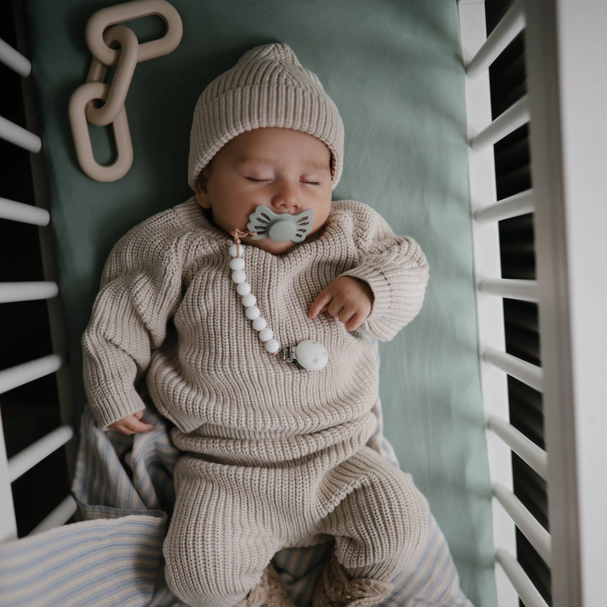 Stretchy Mini Crib Sheet Made with Organic Cotton Soft and Breathable Perfect Fit Mushie