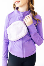 Mila & Rose ® Lavender Fleece Belt Bag - 