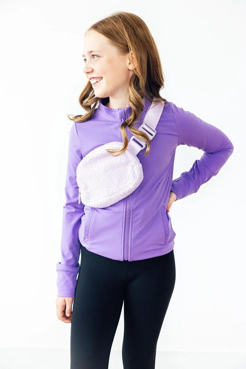 Mila & Rose ® Lavender Fleece Belt Bag - 