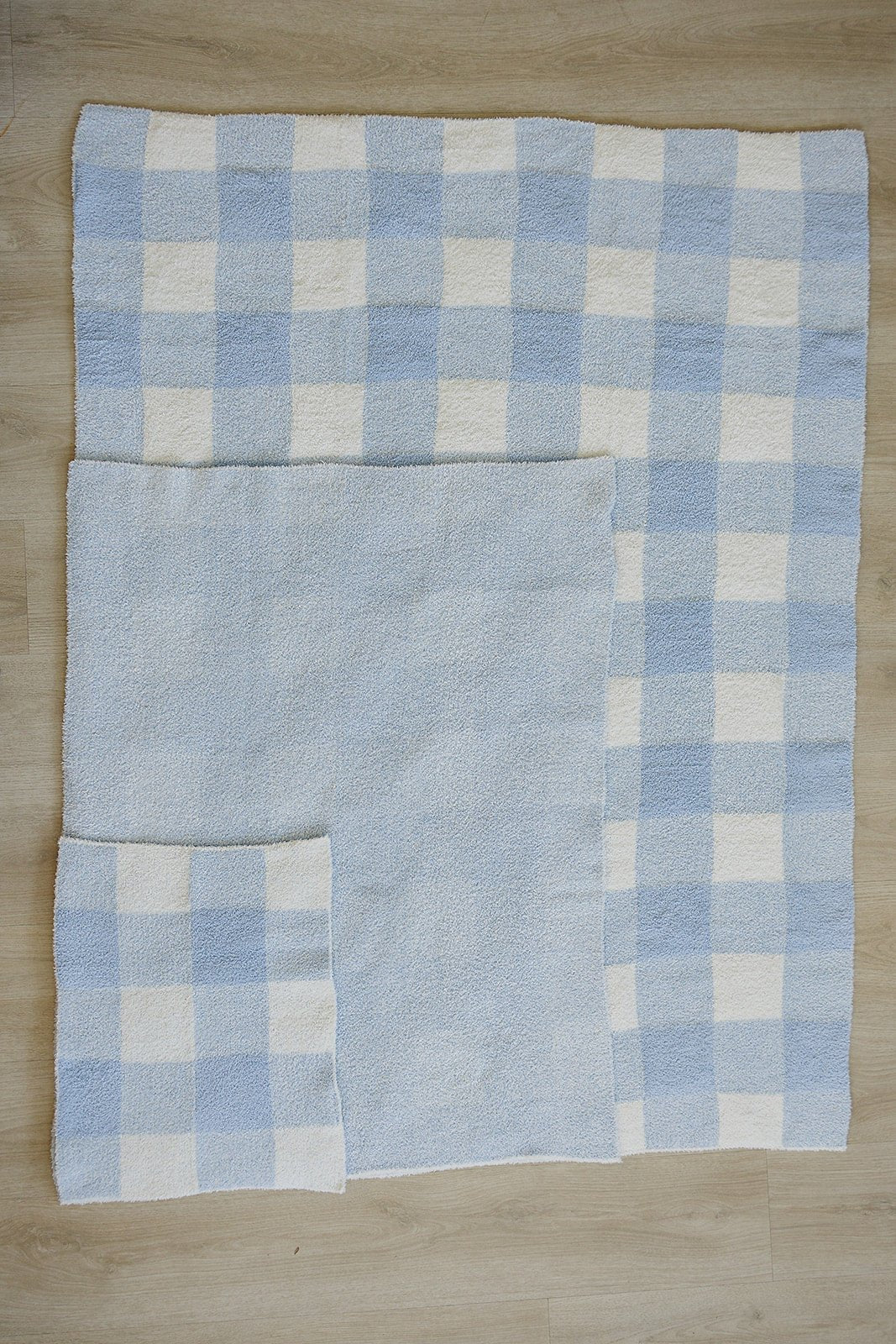 Mebie Baby Light Blue Plaid Plush Blanket - 