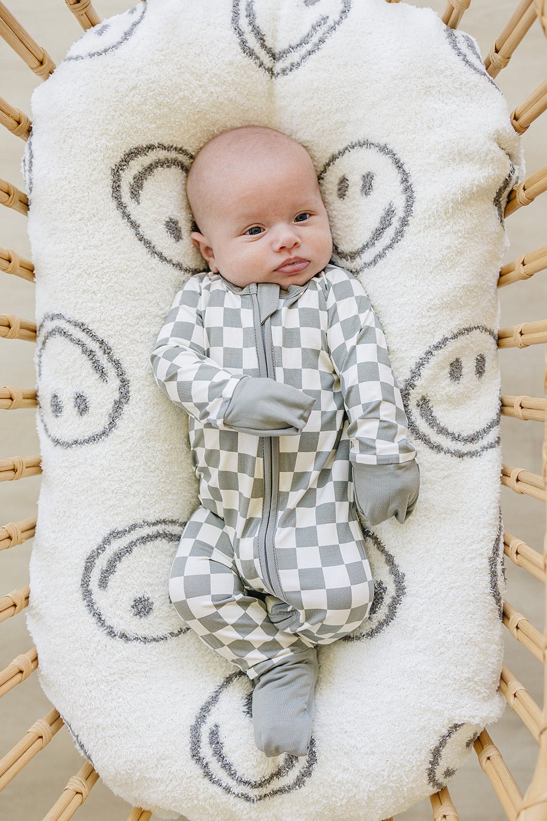 Mebie Baby Light Green Checkered Bamboo Zipper - 