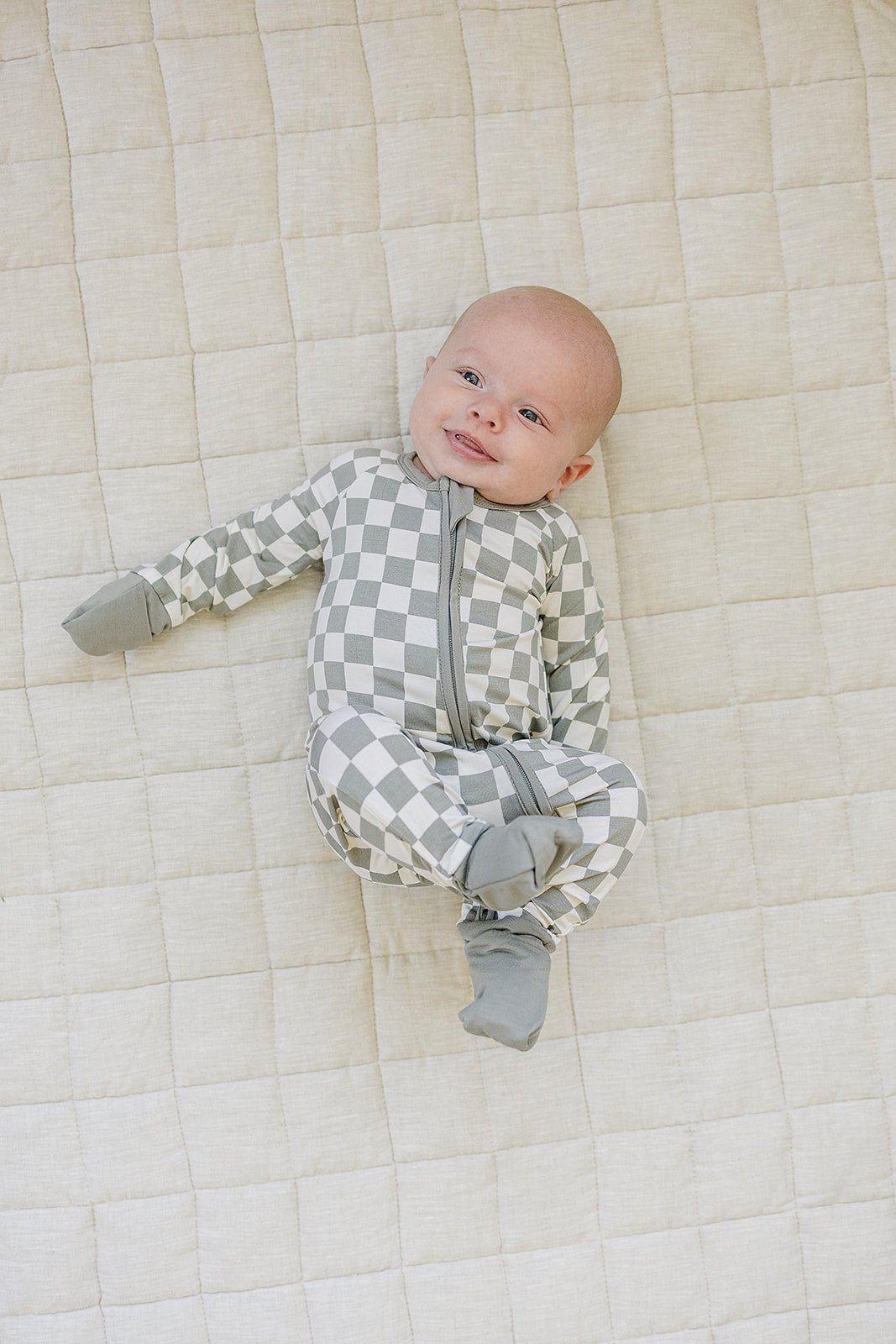 Mebie Baby Light Green Checkered Bamboo Zipper - 