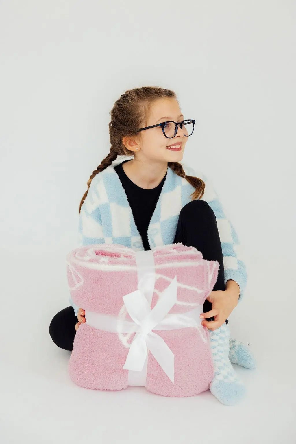 Mila & Rose ® Light Pink Cowgirl Cozy Blanket - 