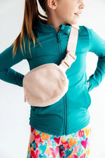 Mila & Rose ® Light Pink Fleece Belt Bag - 