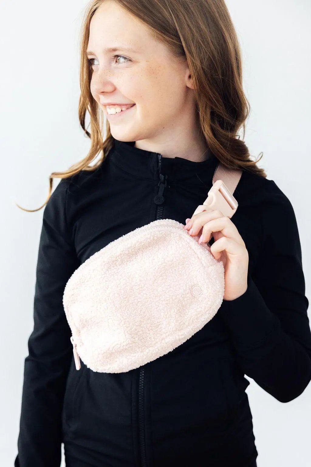 Mila & Rose ® Light Pink Fleece Belt Bag - 