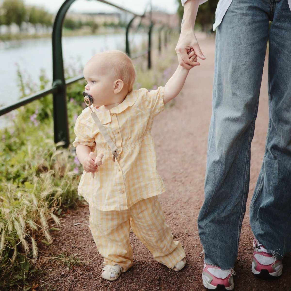 Mushie Linen Pacifier Clip Two Pack with Water Resistant Coating and Faux Wood Silicone Clasp - 