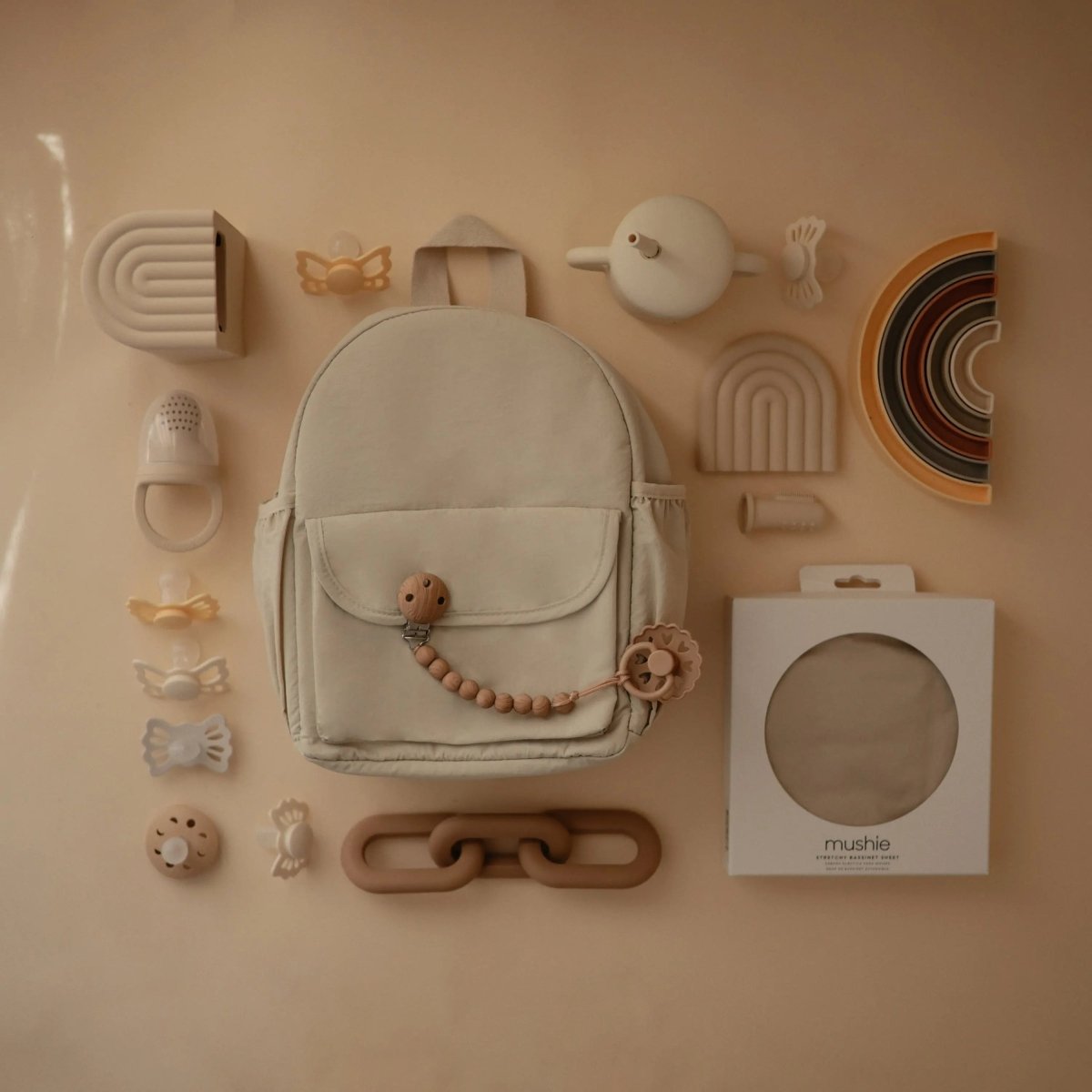 Mushie Links Teether Made from Food Grade Silicone for Sore Gums Relief and Comfort - Everetts Place Boutique - 