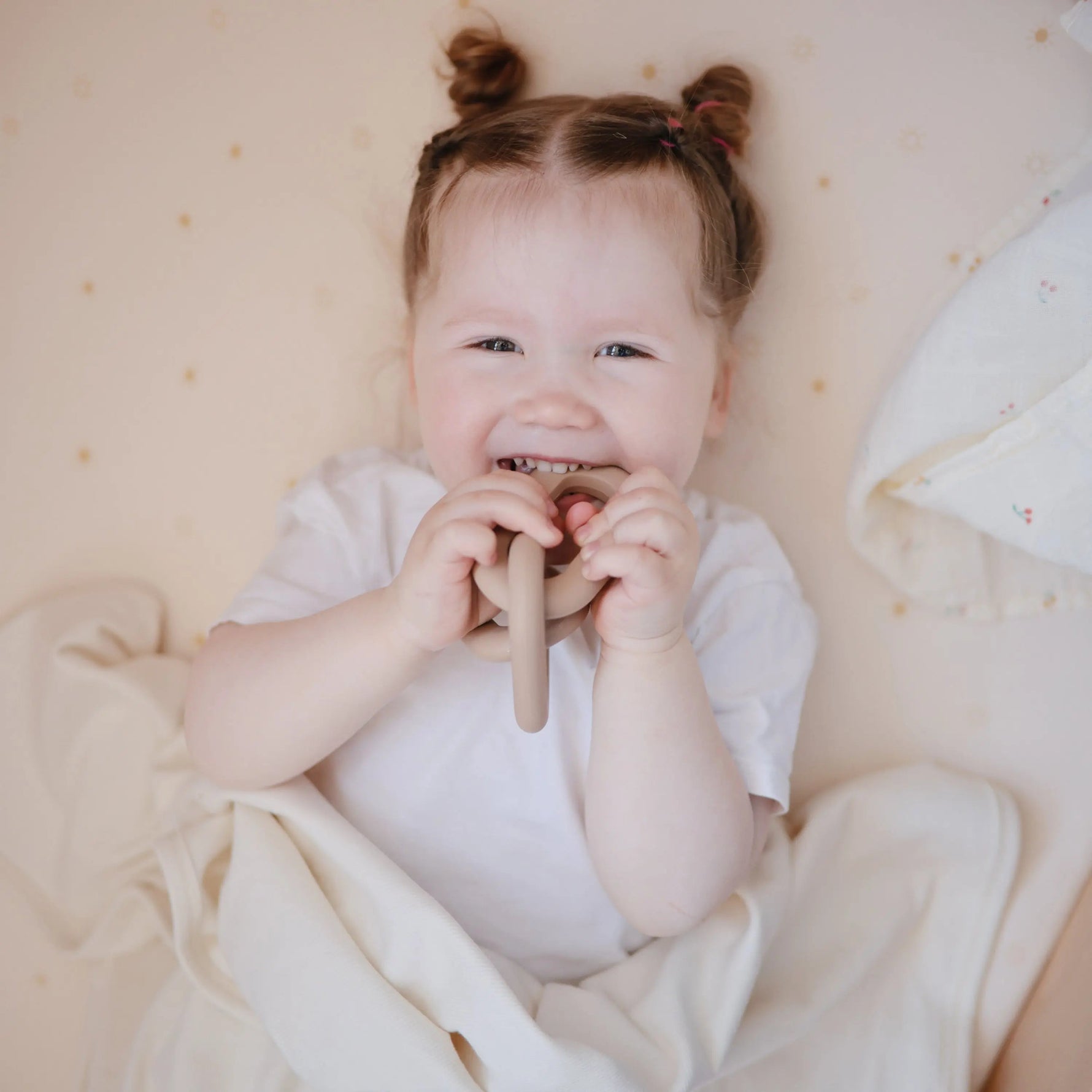 Mushie Links Teether - 