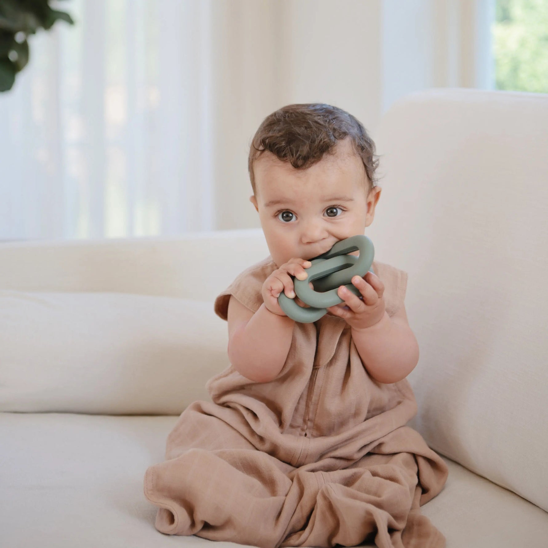 Mushie Links Teether - 