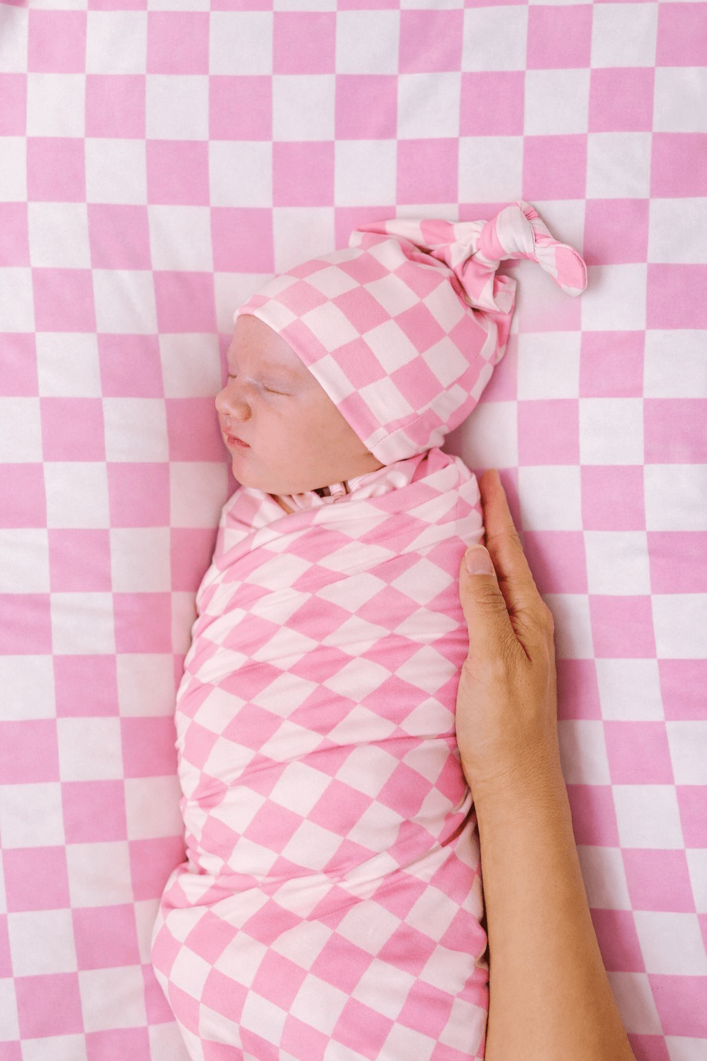Little Mae & Co Little Mae And Co Stretch Swaddle Sugar Pink And White Checkered For Newborns Everetts Place