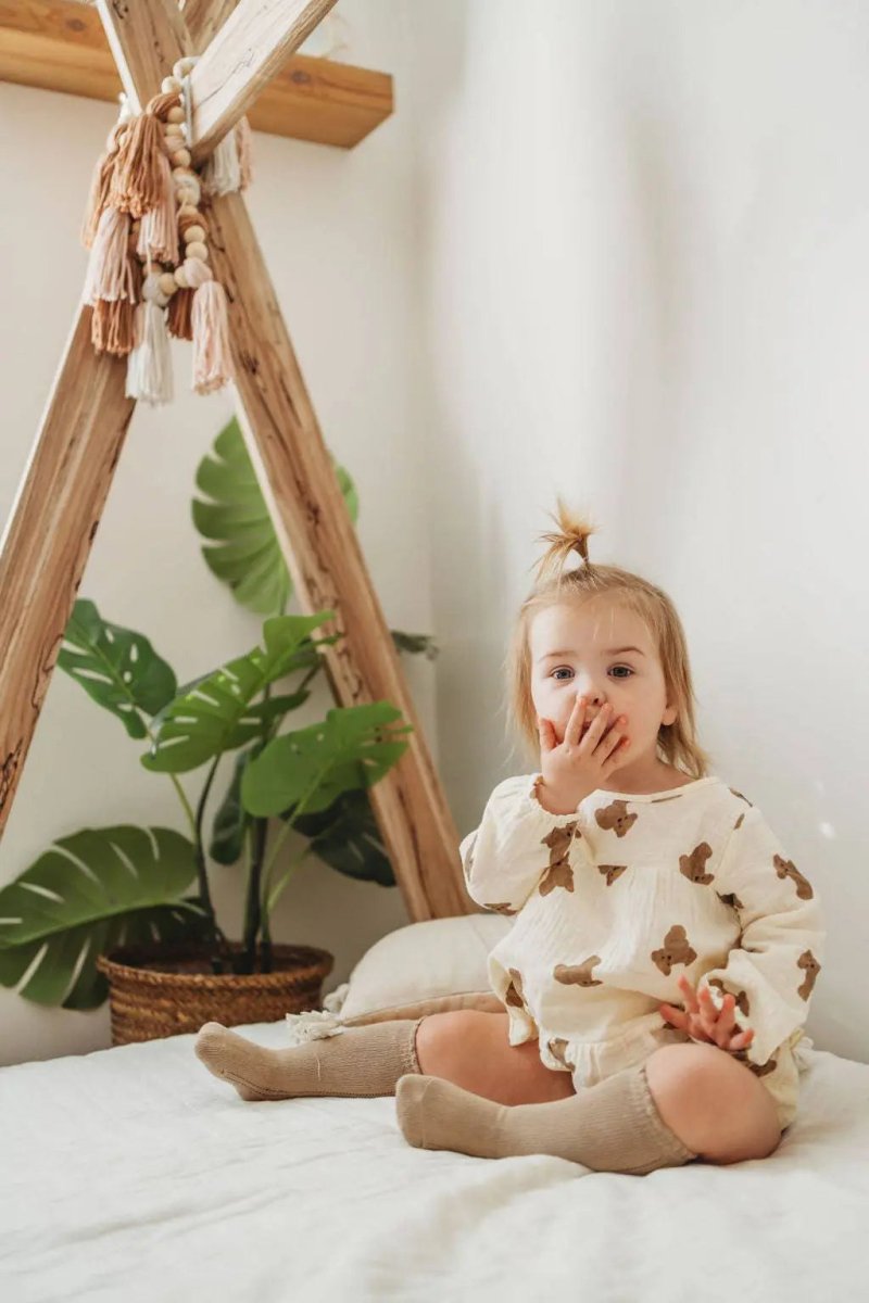 Little Love Bug Co. LLB Eyelet Knee High Socks (2 pairs in each order) - 