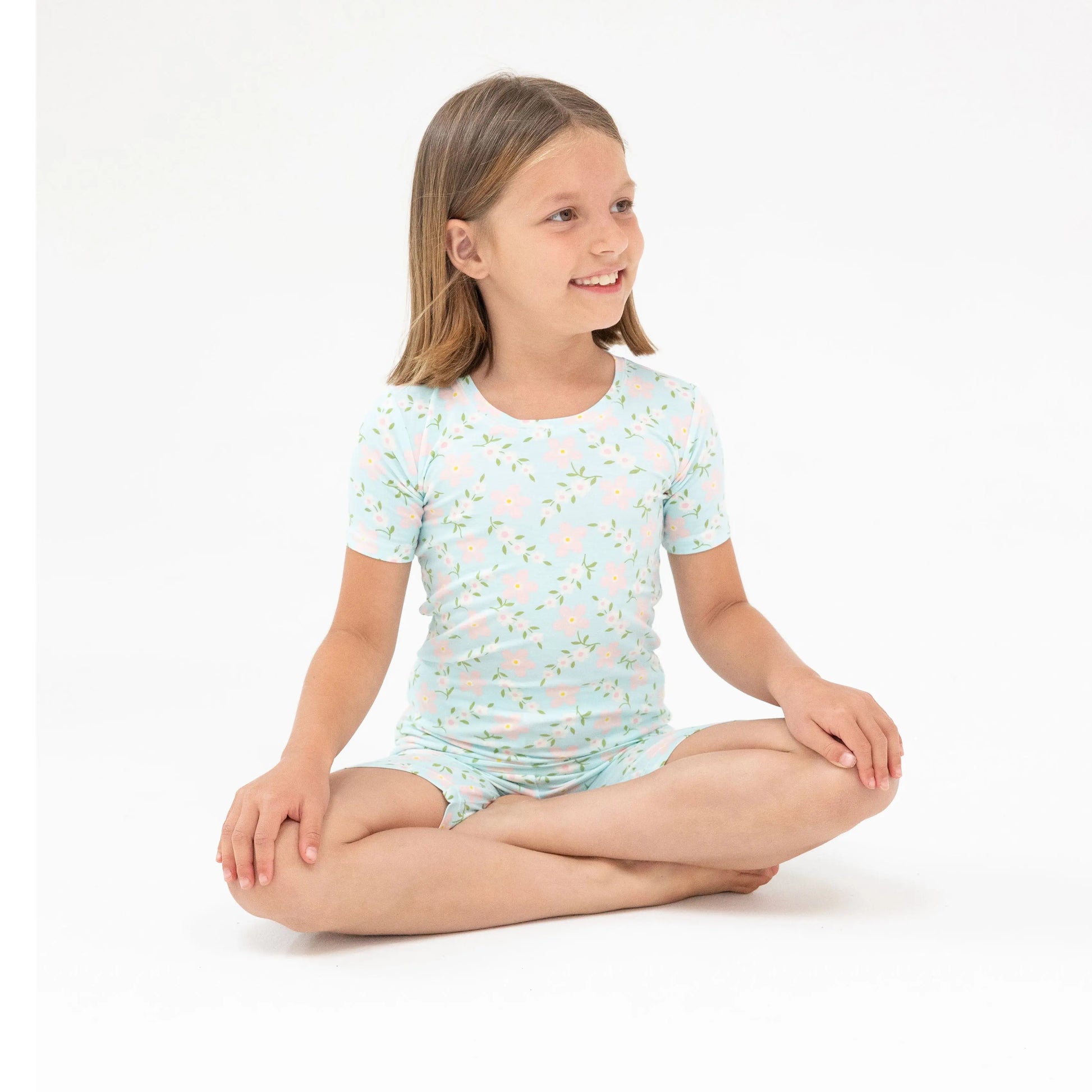 Loungewear Short Set Vintage Daisy for Kids.