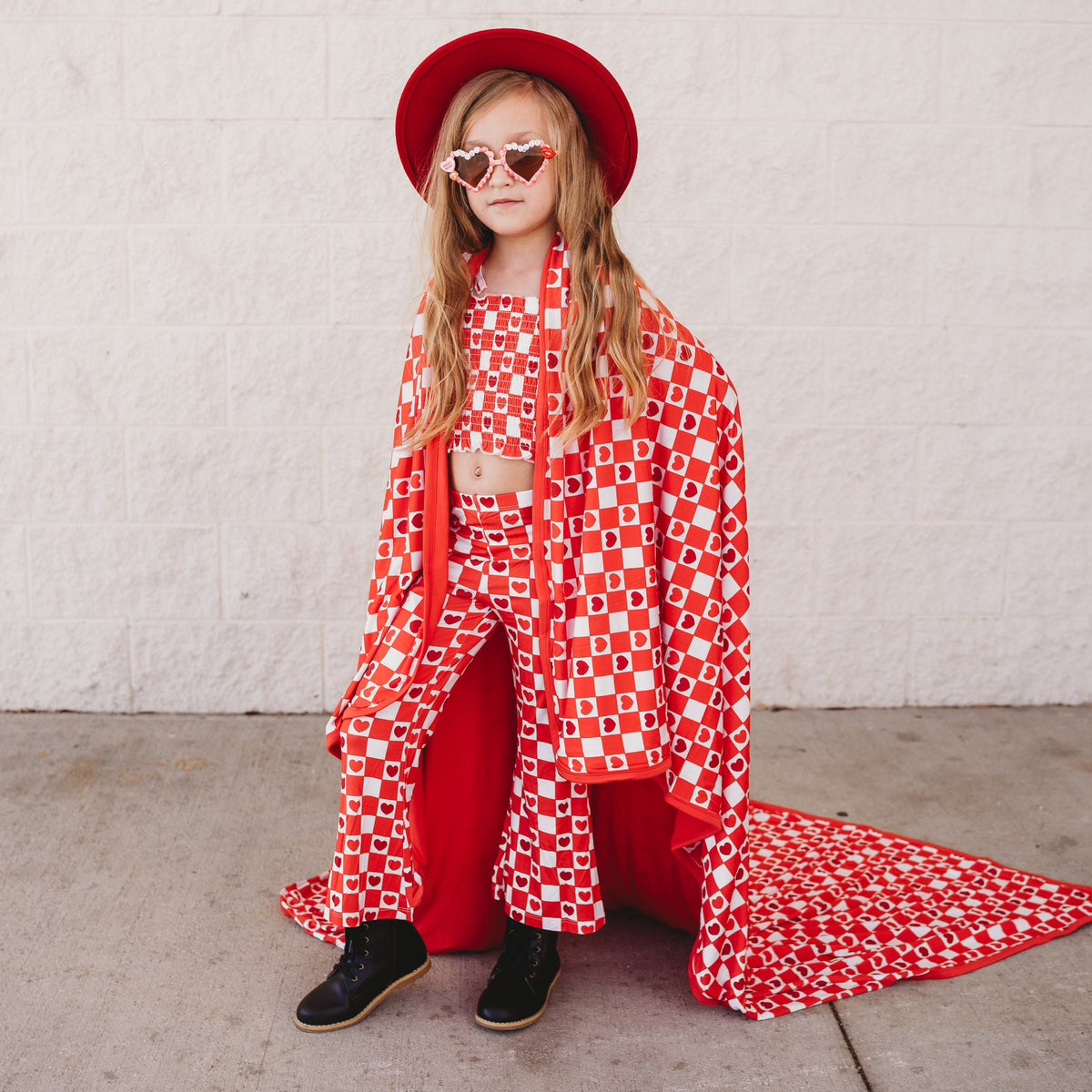 DREAM BIG LITTLE CO LOVE CHECKZZZ EXCLUSIVE DREAM SMOCKED FLARE SETEveretts Place
