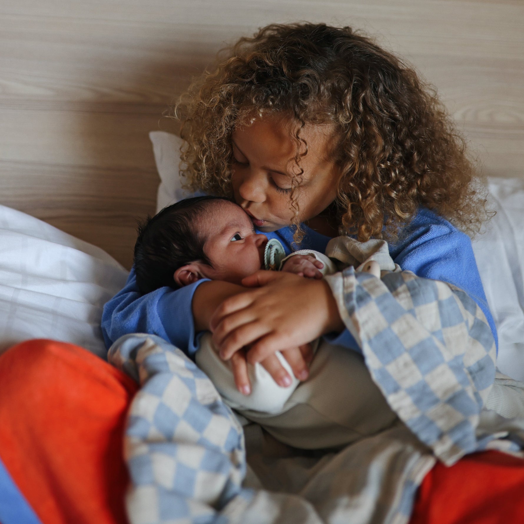 Mushie organic cotton muslin swaddle blanket