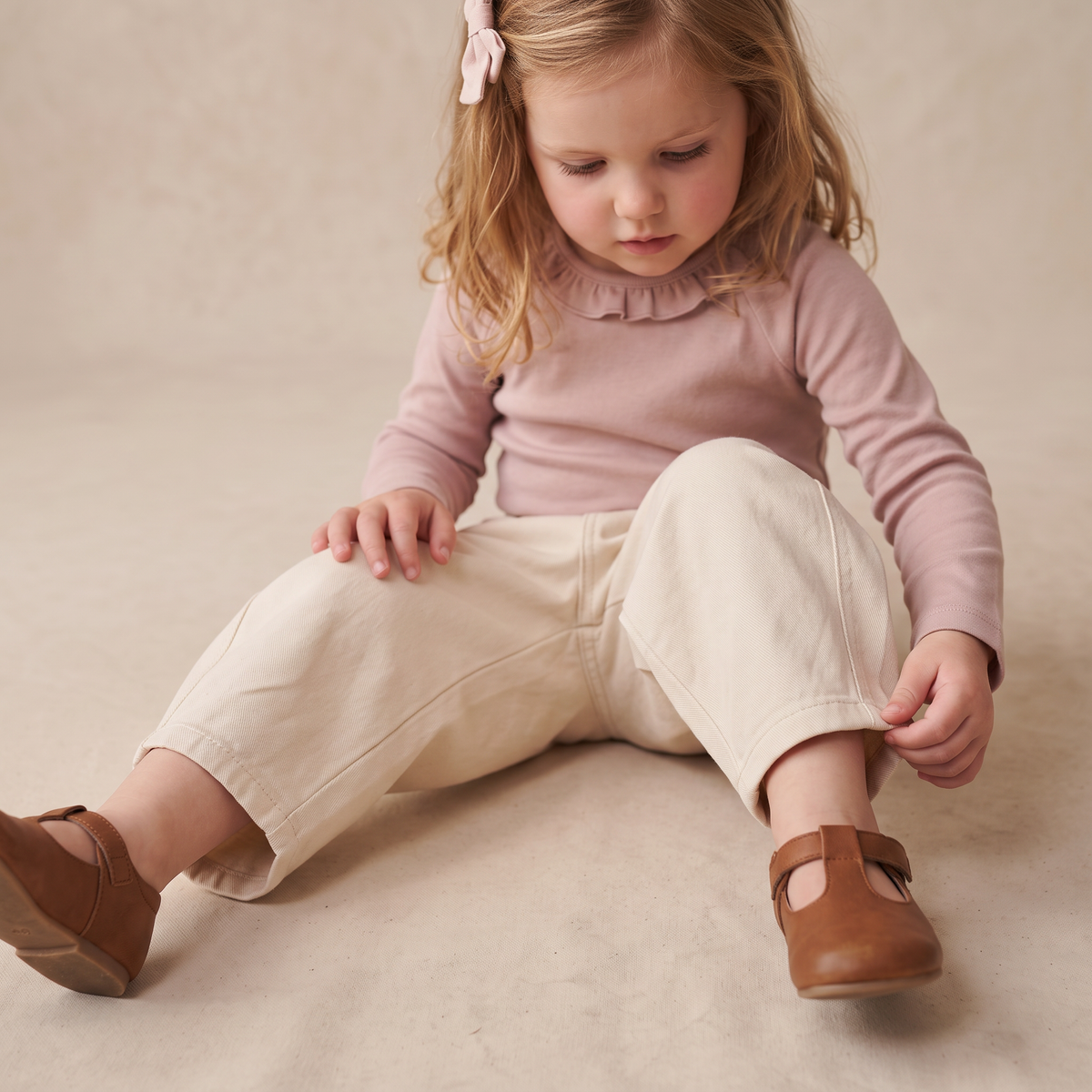 Organic Twill Barrel Pants - Oat by Makemake Organics