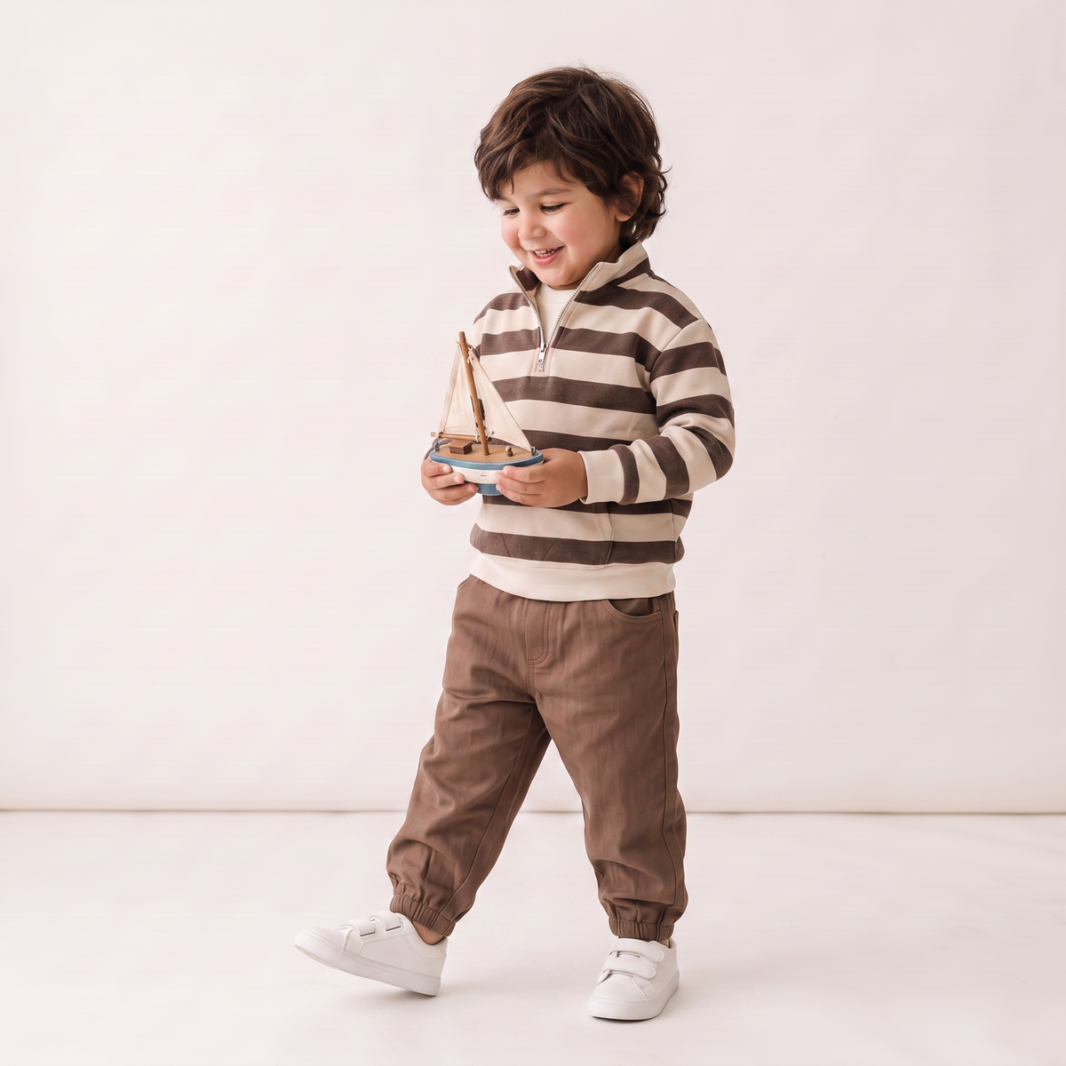 Organic Twill Joggers Pants - Brown by Makemake Organics