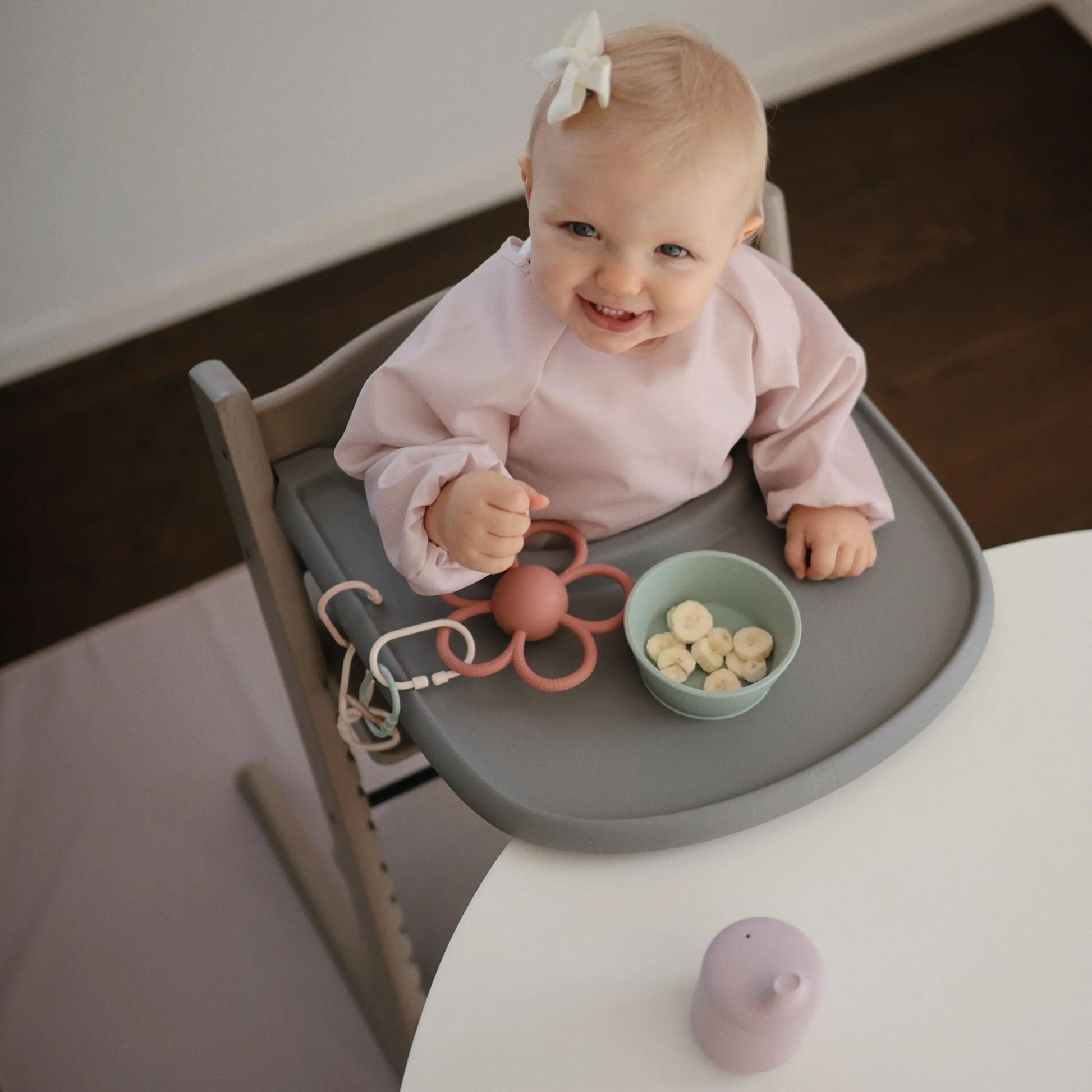 Silicone Suction Bowl for Kids Food Grade Heat Resistant Safe Feeding Mushie